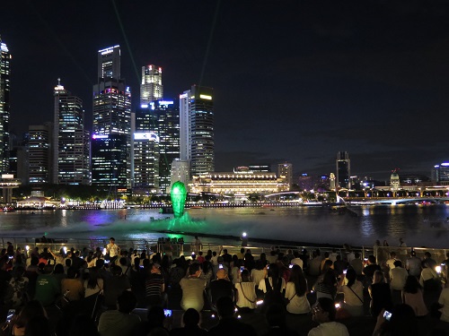 【シンガポール イベント情報】迫力満点♫光と水のショー☆Spectra☆